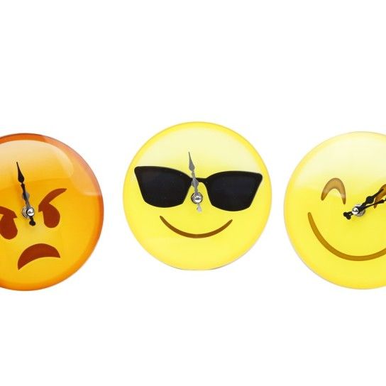 RELOGIO PAREDE EMOJI 17CM REF185332 RELOGIO PAREDE EMOJI 17CM REF185332