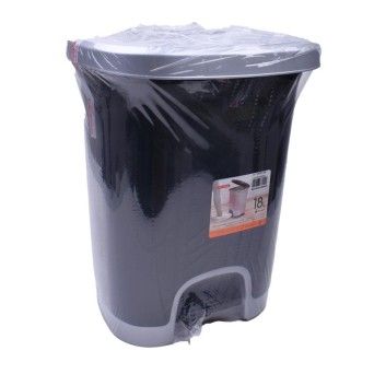 BALDE PLASTICO C/ PEDAL 18L PRT/PR 12307Z5
